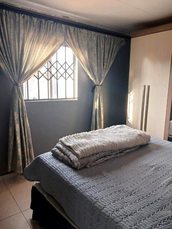 3 Bedroom Property for Sale in Dobsonville Gauteng