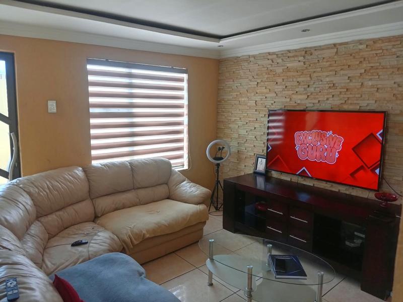 3 Bedroom Property for Sale in Protea Glen Gauteng