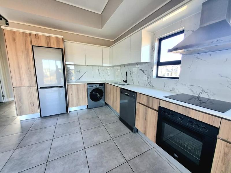 To Let 2 Bedroom Property for Rent in Waterfall Gauteng