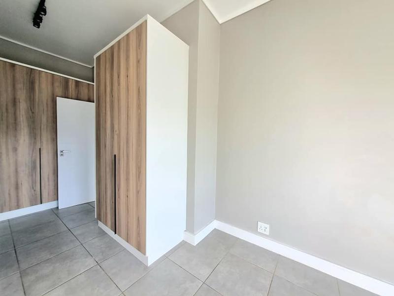 To Let 2 Bedroom Property for Rent in Waterfall Gauteng