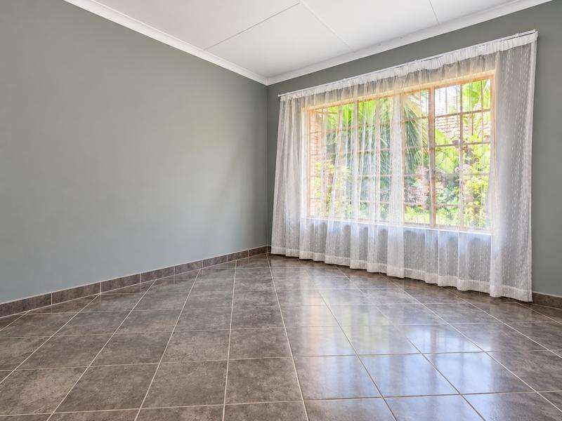 2 Bedroom Property for Sale in Elardus Park Gauteng