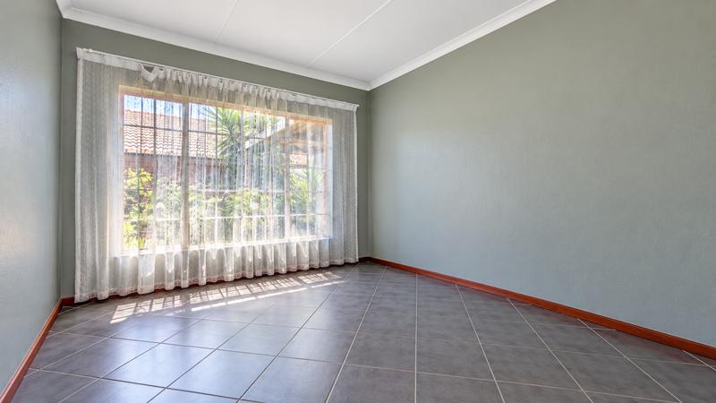 2 Bedroom Property for Sale in Elardus Park Gauteng