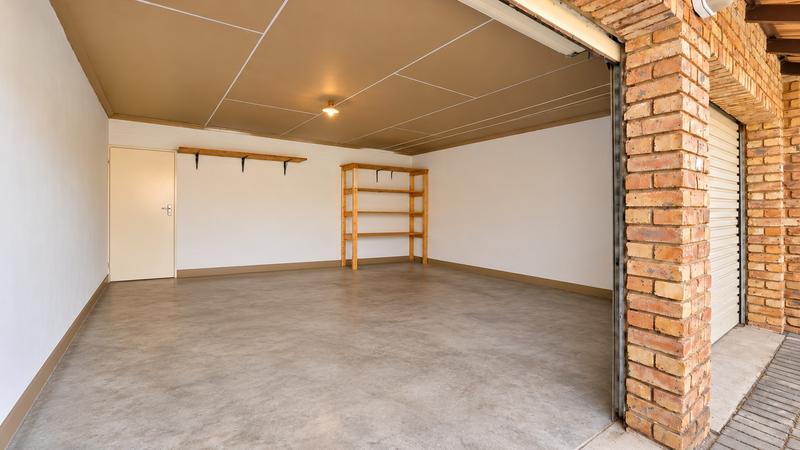 2 Bedroom Property for Sale in Elardus Park Gauteng
