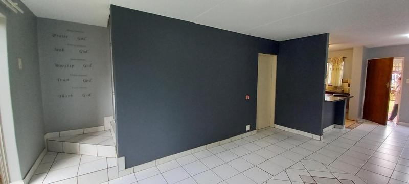2 Bedroom Property for Sale in Moreleta Park Gauteng