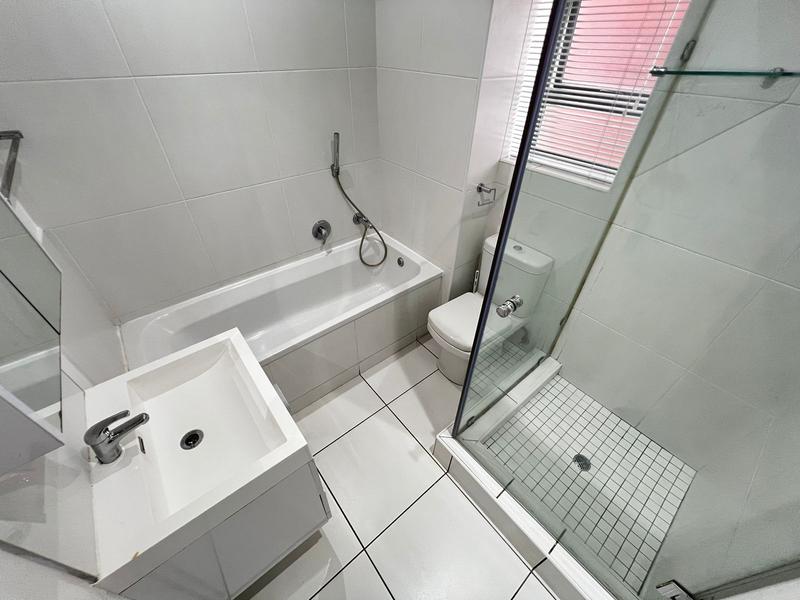 2 Bedroom Property for Sale in Fourways Gauteng