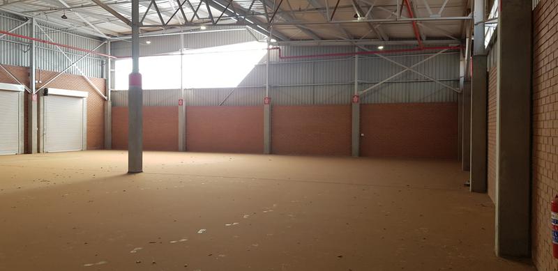 To Let Commercial Property for Rent in Glen Marais Gauteng