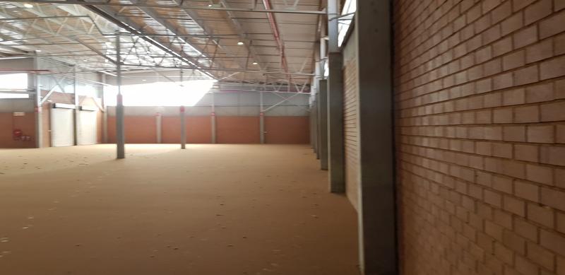 To Let Commercial Property for Rent in Glen Marais Gauteng
