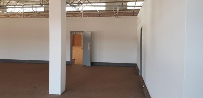 To Let Commercial Property for Rent in Glen Marais Gauteng