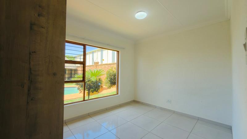 To Let 2 Bedroom Property for Rent in Brentwood Park Gauteng