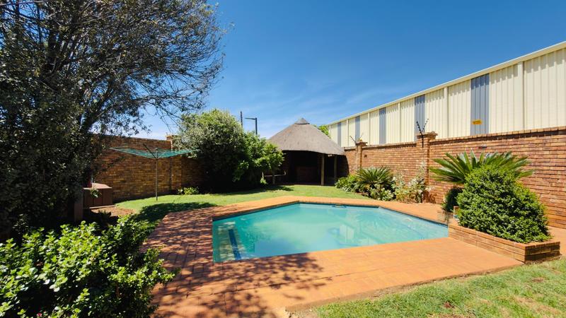 To Let 2 Bedroom Property for Rent in Brentwood Park Gauteng