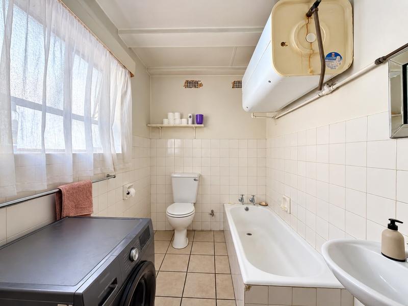 To Let 2 Bedroom Property for Rent in Edleen Gauteng