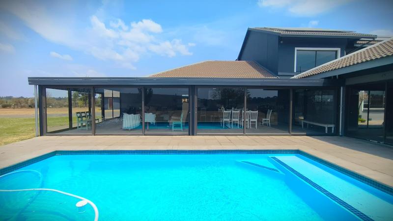 6 Bedroom Property for Sale in Blue Saddle Ranches Gauteng