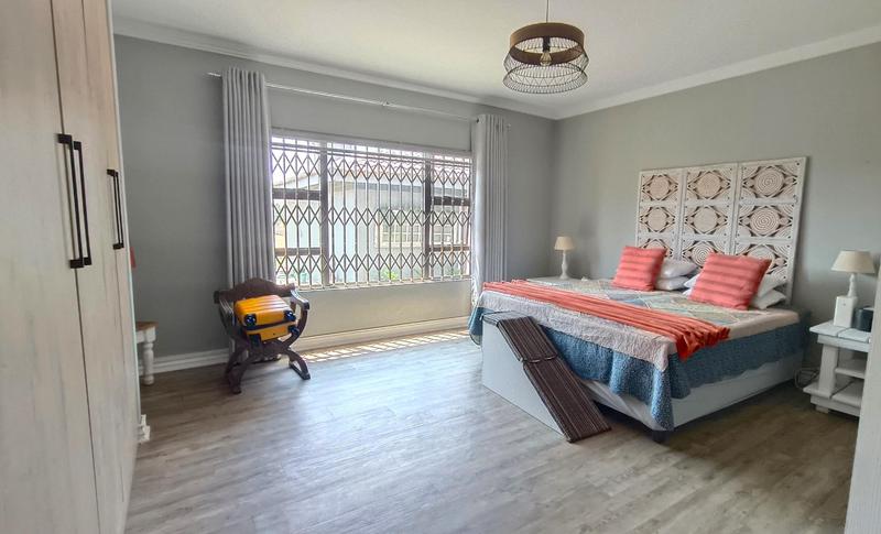 6 Bedroom Property for Sale in Blue Saddle Ranches Gauteng