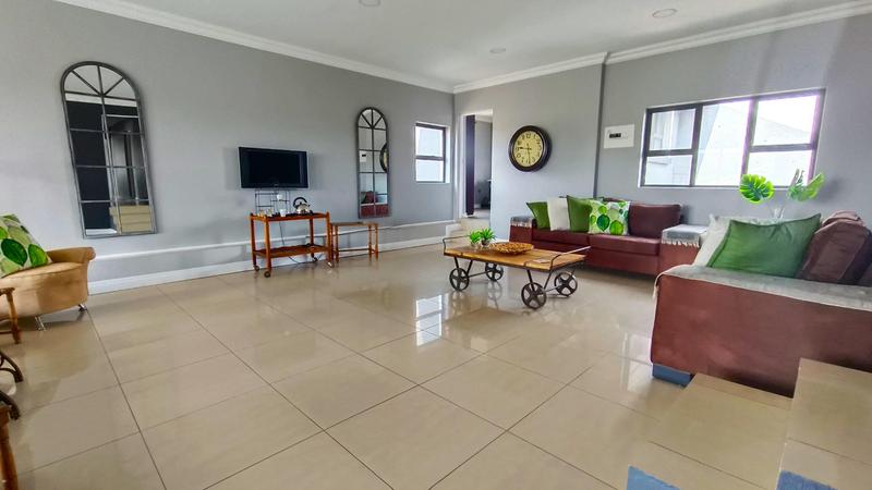 6 Bedroom Property for Sale in Blue Saddle Ranches Gauteng