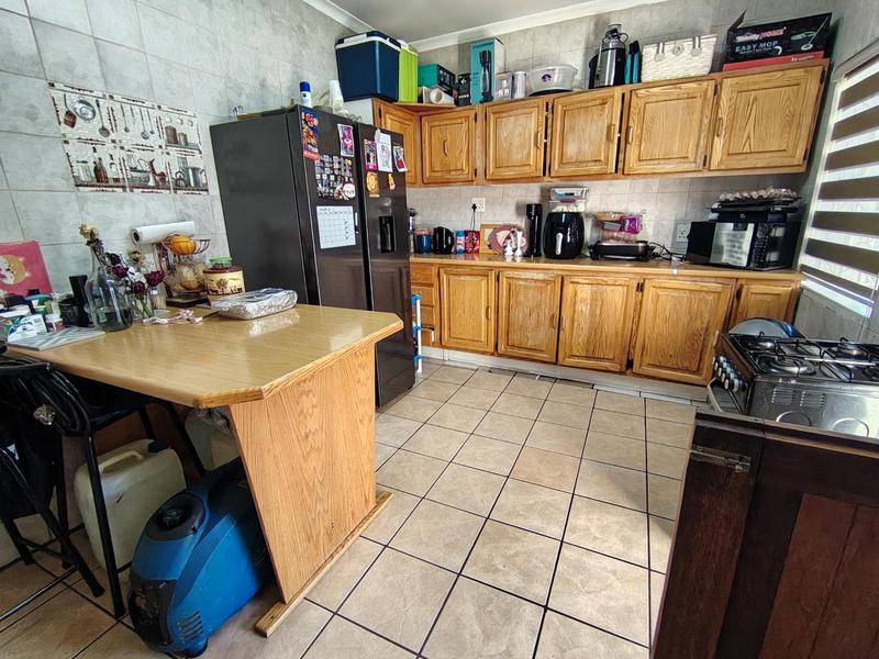6 Bedroom Property for Sale in Gerdview Gauteng