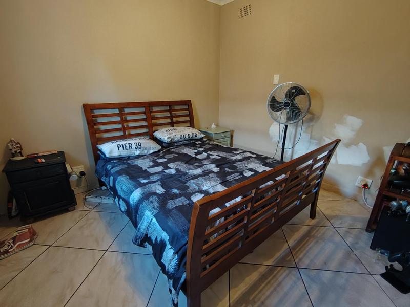 6 Bedroom Property for Sale in Gerdview Gauteng