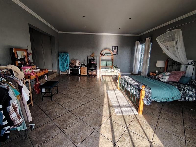 6 Bedroom Property for Sale in Gerdview Gauteng