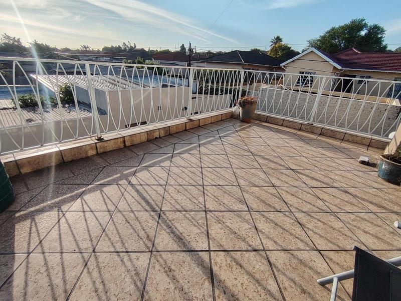 6 Bedroom Property for Sale in Gerdview Gauteng
