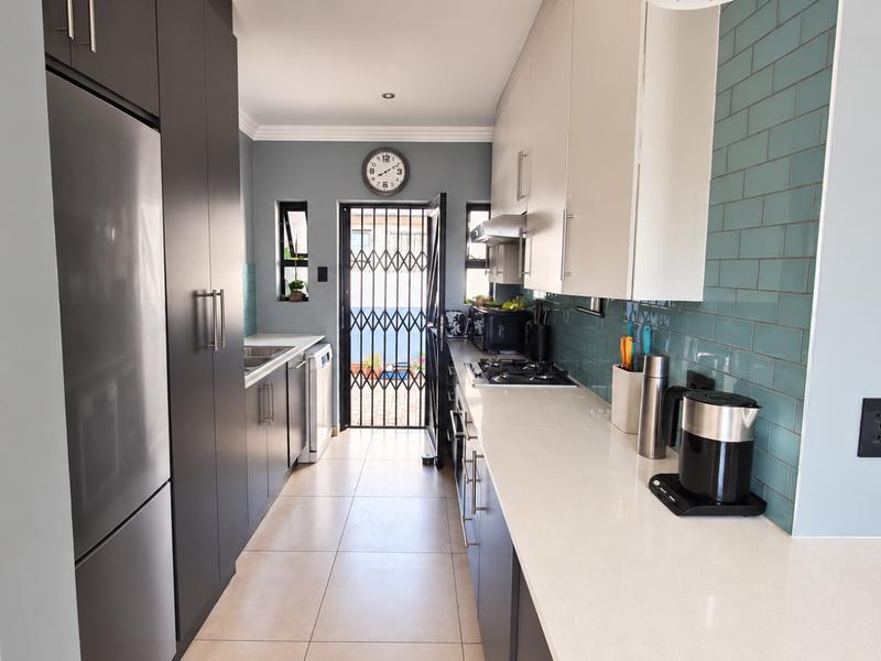 3 Bedroom Property for Sale in Brentwood Park AH Gauteng