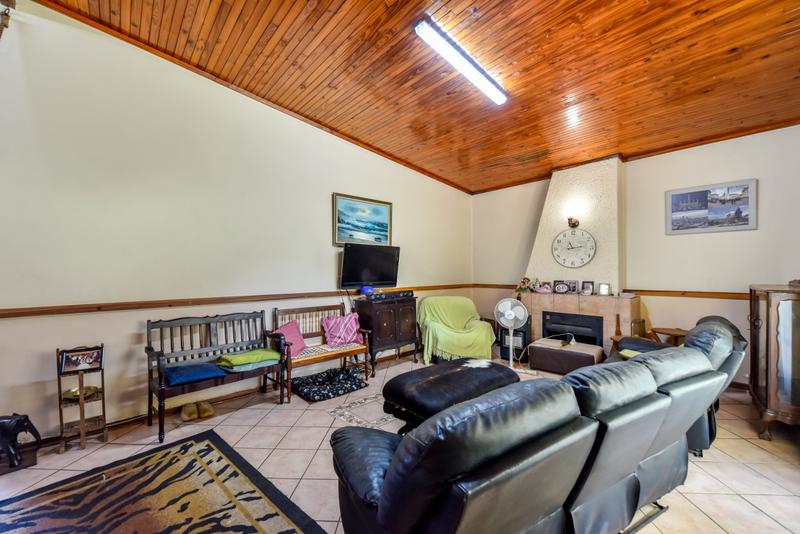3 Bedroom Property for Sale in Sinoville Gauteng