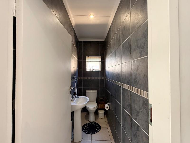 3 Bedroom Property for Sale in Midstream Estate Gauteng