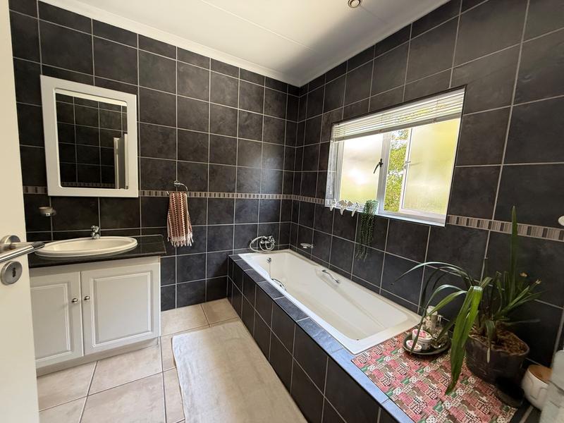 3 Bedroom Property for Sale in Midstream Estate Gauteng