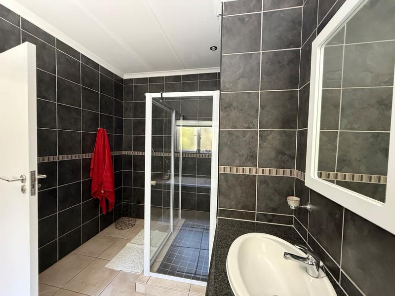 3 Bedroom Property for Sale in Midstream Estate Gauteng