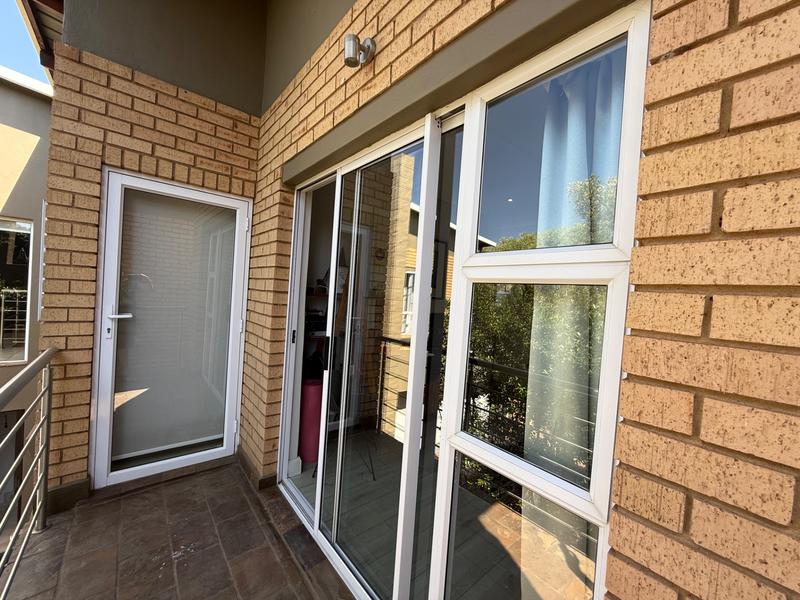 3 Bedroom Property for Sale in Midstream Estate Gauteng