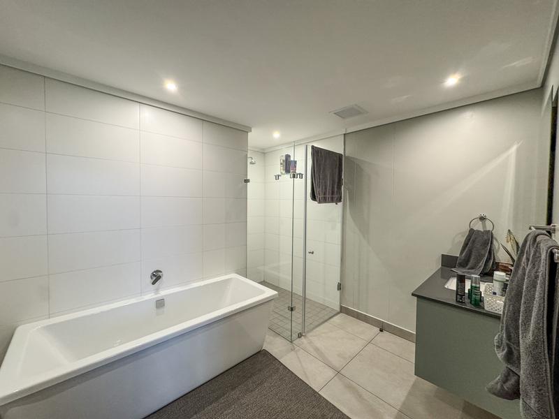 3 Bedroom Property for Sale in Midfield Estate Gauteng