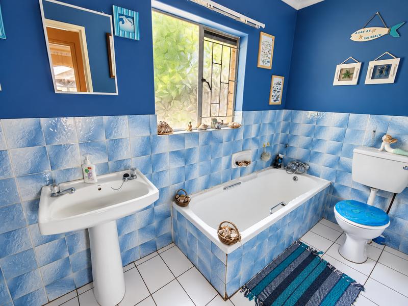 4 Bedroom Property for Sale in Heuweloord Gauteng