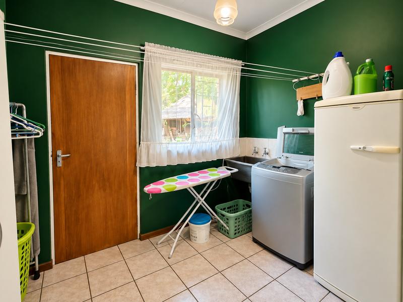 4 Bedroom Property for Sale in Heuweloord Gauteng