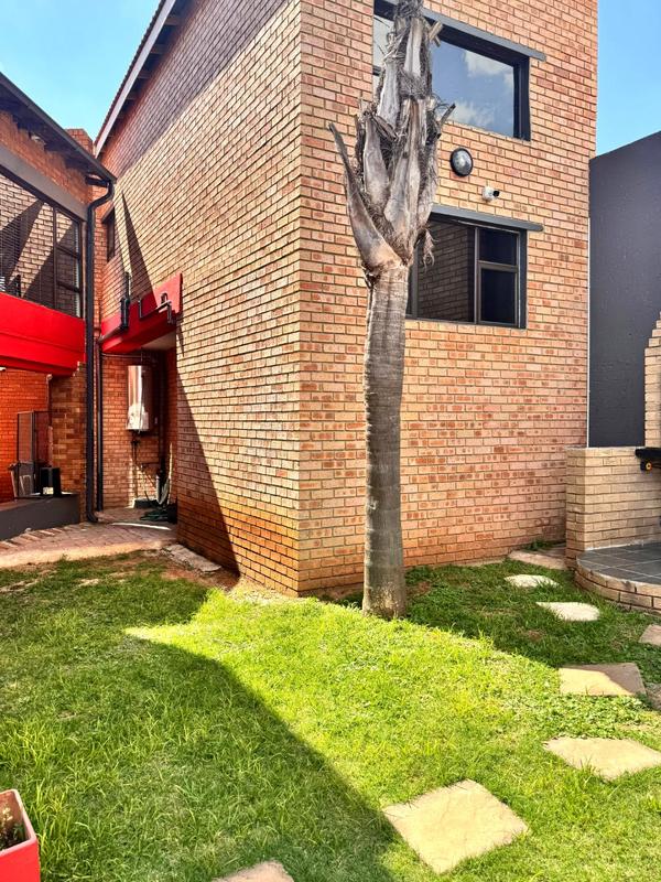 4 Bedroom Property for Sale in Eldorado Estate Gauteng