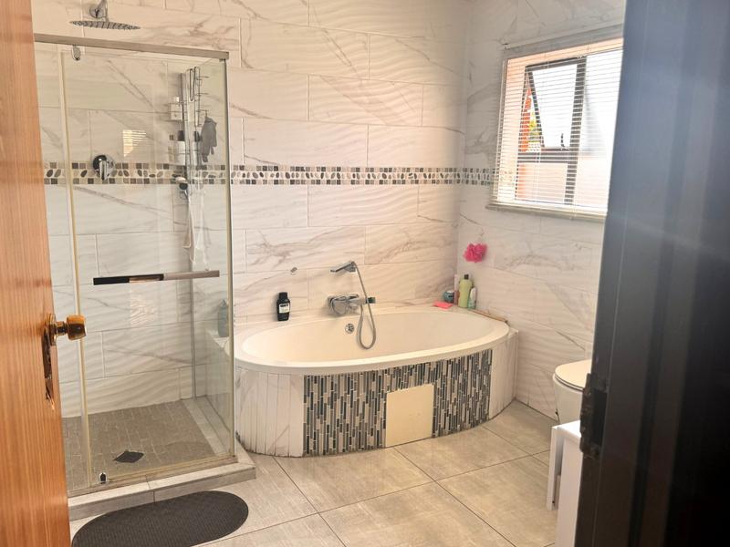 4 Bedroom Property for Sale in Eldorado Estate Gauteng