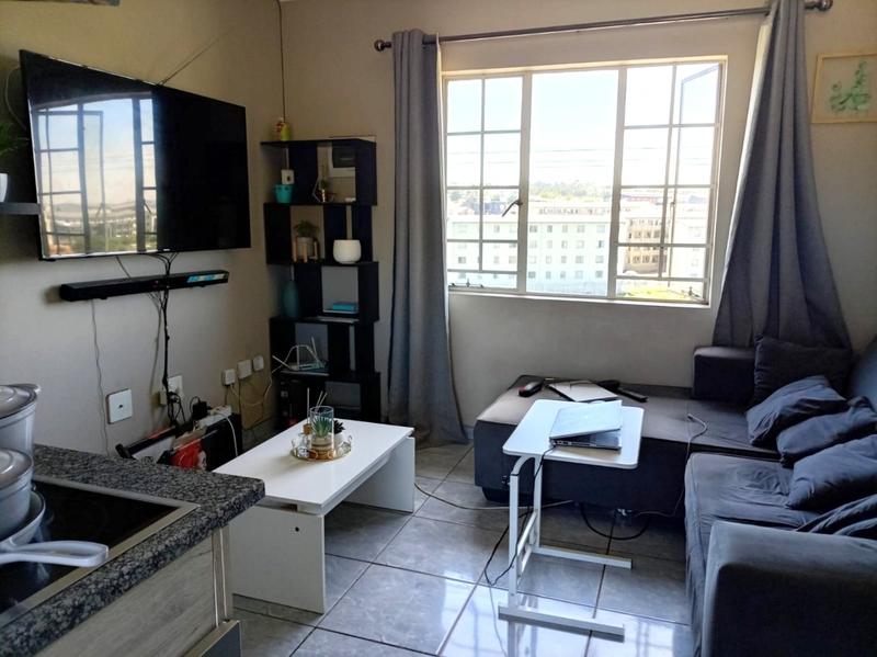 2 Bedroom Property for Sale in Fleurhof Gauteng