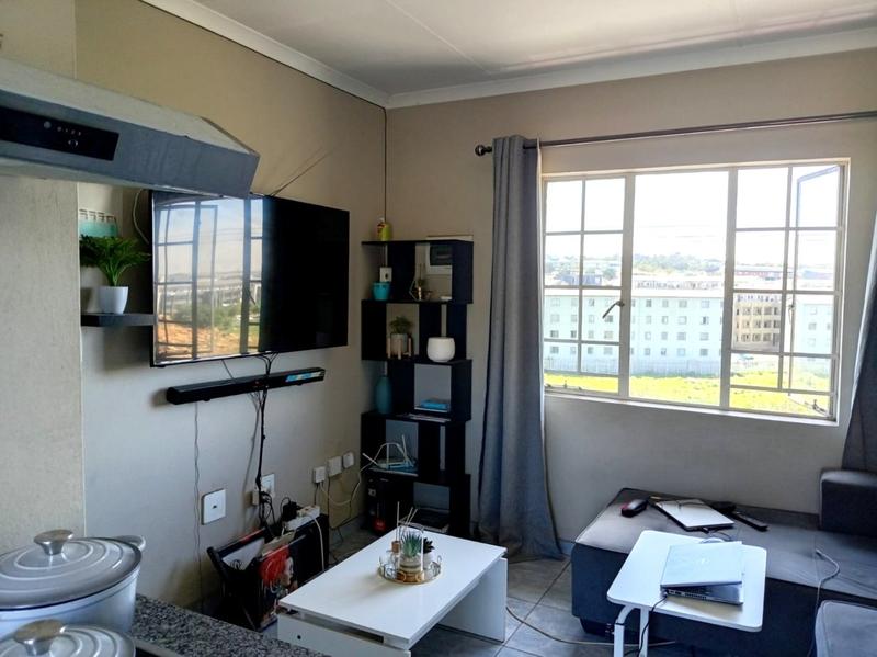 2 Bedroom Property for Sale in Fleurhof Gauteng