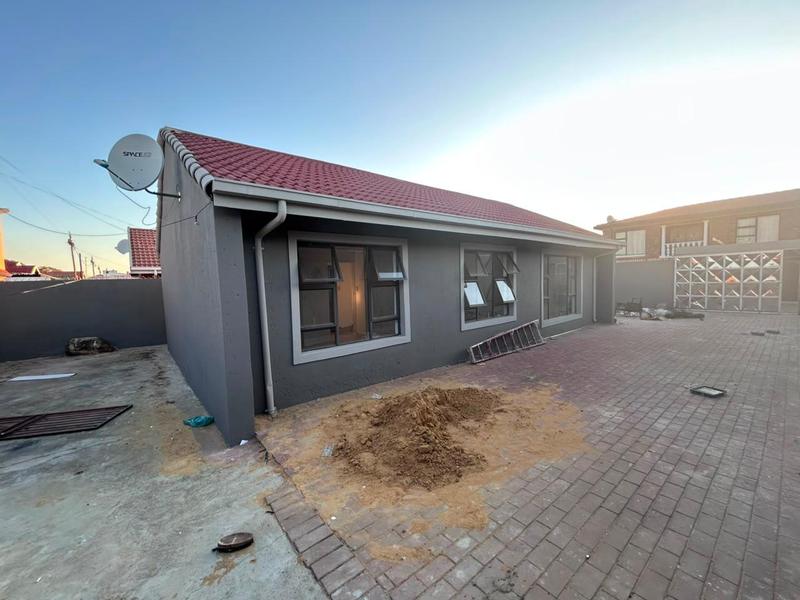 3 Bedroom Property for Sale in Pimville Gauteng