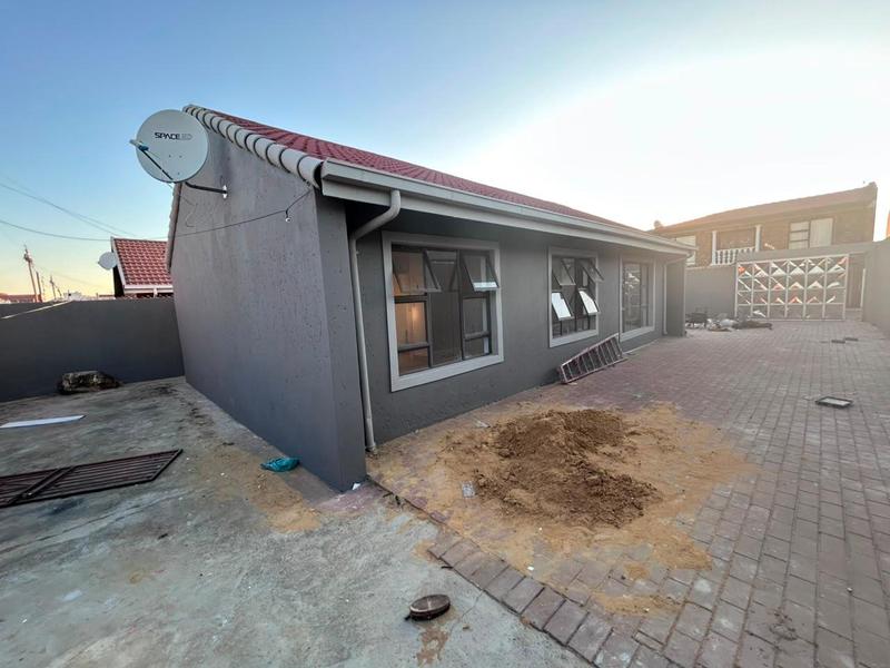 3 Bedroom Property for Sale in Pimville Gauteng