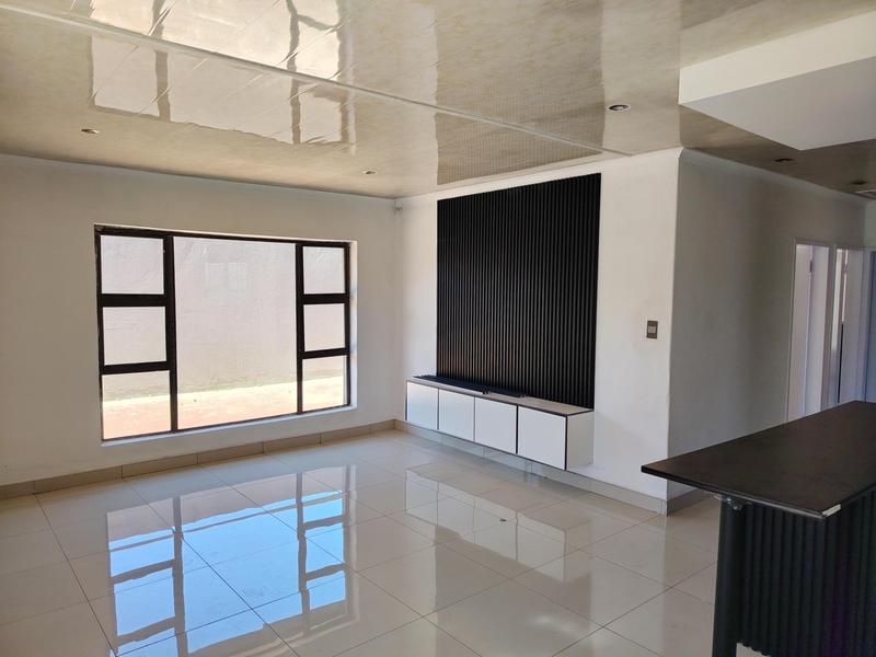 3 Bedroom Property for Sale in Pimville Gauteng