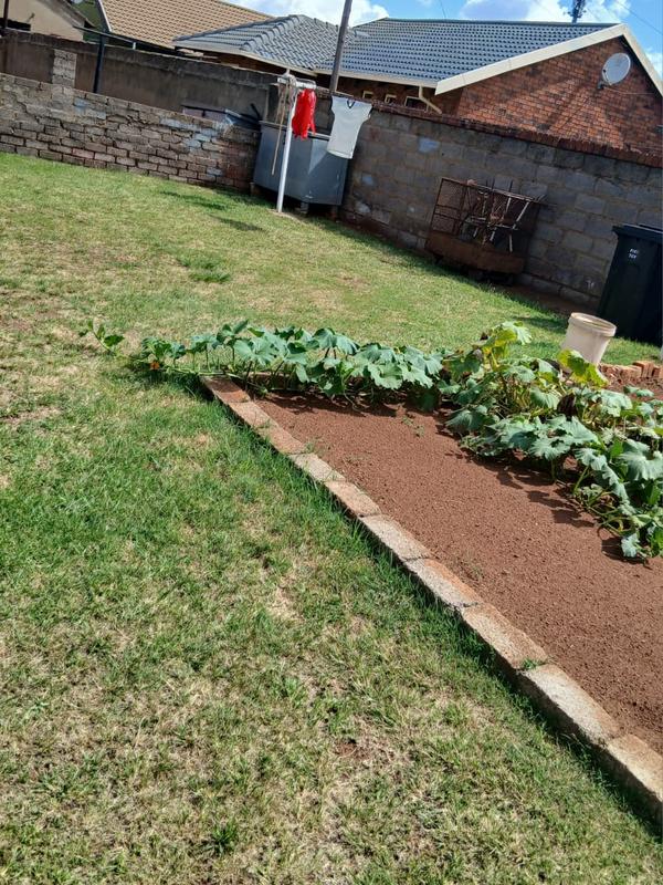3 Bedroom Property for Sale in Protea Glen Gauteng