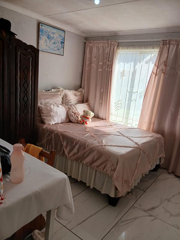 3 Bedroom Property for Sale in Protea Glen Gauteng