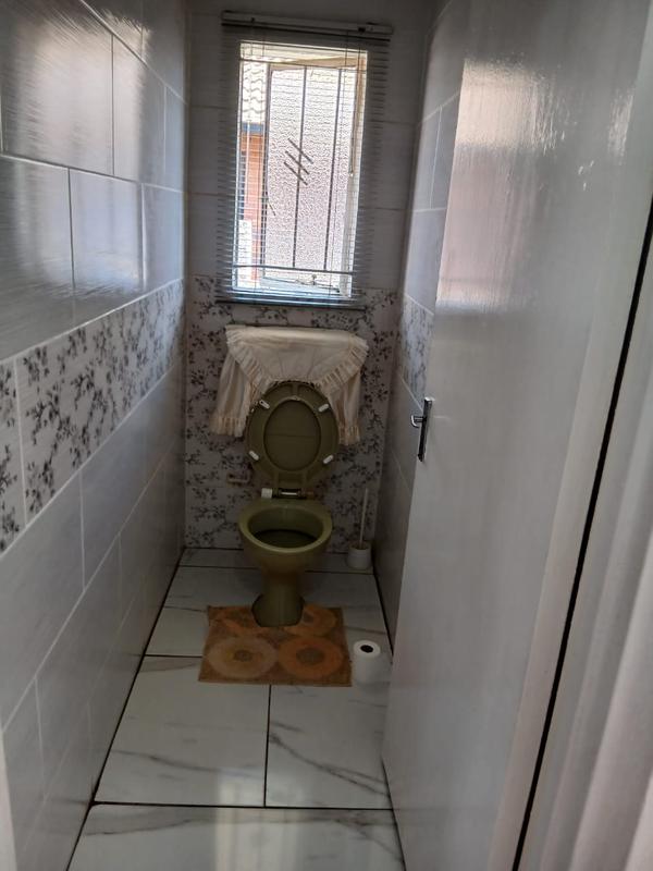 3 Bedroom Property for Sale in Protea Glen Gauteng