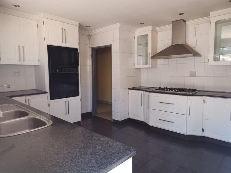 4 Bedroom Property for Sale in Liefde en Vrede Gauteng