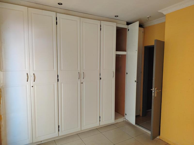 4 Bedroom Property for Sale in Liefde en Vrede Gauteng