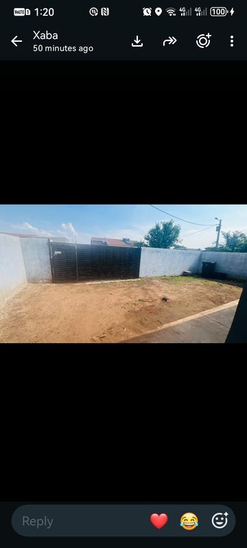 2 Bedroom Property for Sale in Thinasonke Gauteng