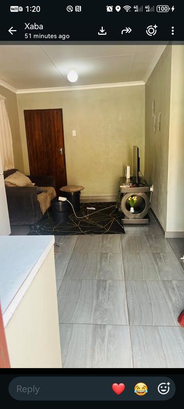 2 Bedroom Property for Sale in Thinasonke Gauteng