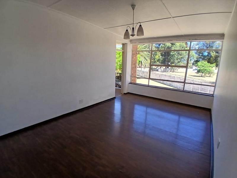 To Let 2 Bedroom Property for Rent in Greenhills Gauteng