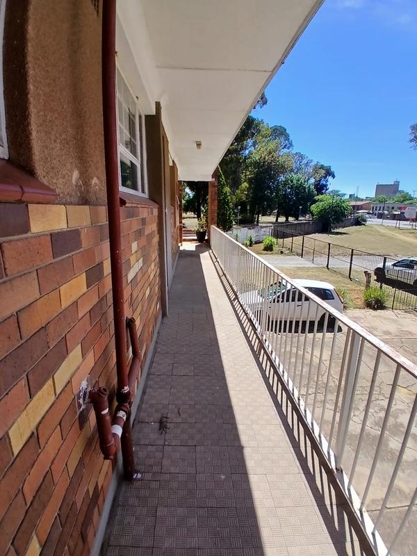 To Let 2 Bedroom Property for Rent in Greenhills Gauteng