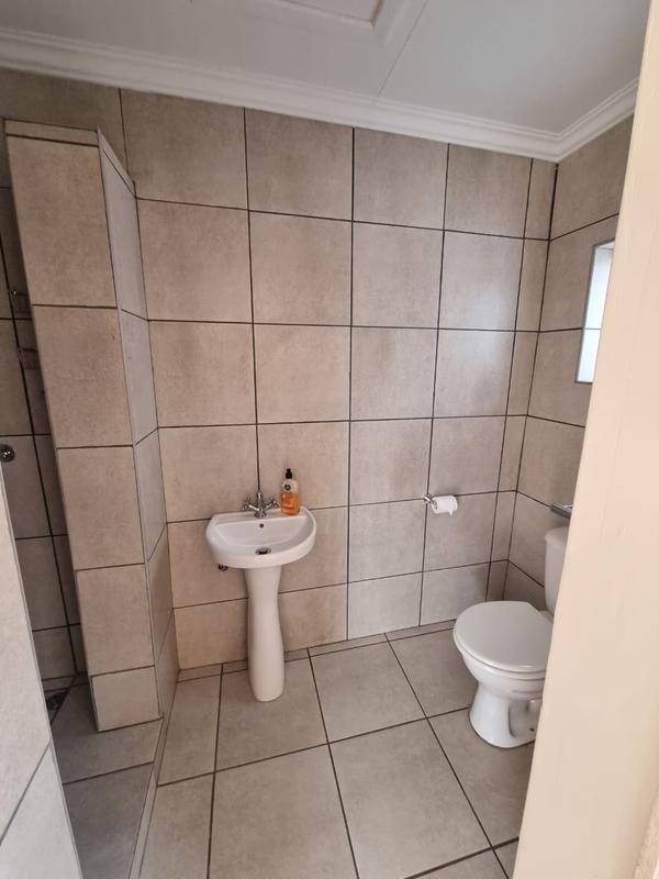 To Let 1 Bedroom Property for Rent in Randgate Gauteng