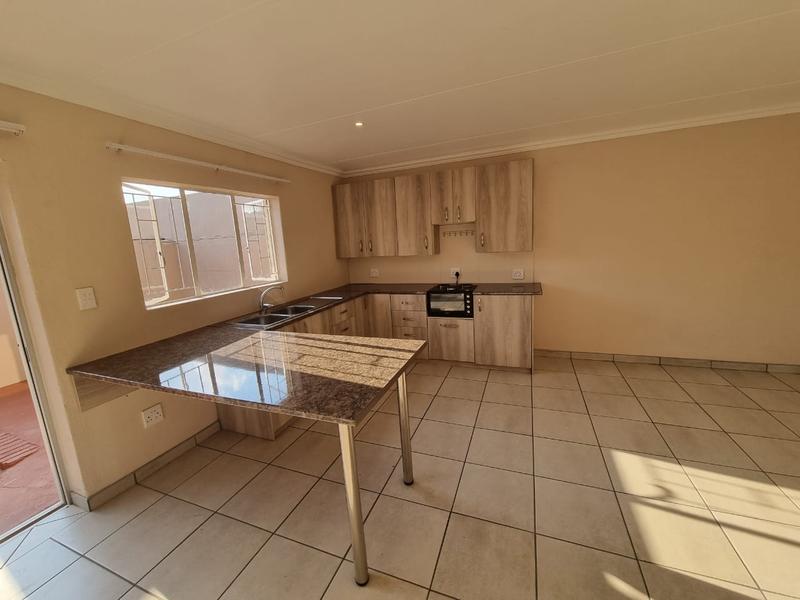 To Let 1 Bedroom Property for Rent in Randgate Gauteng