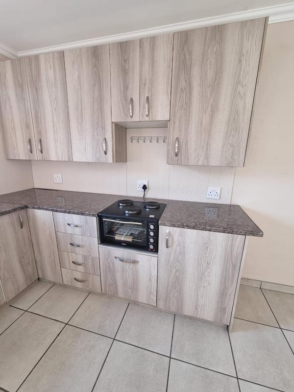 To Let 1 Bedroom Property for Rent in Randgate Gauteng